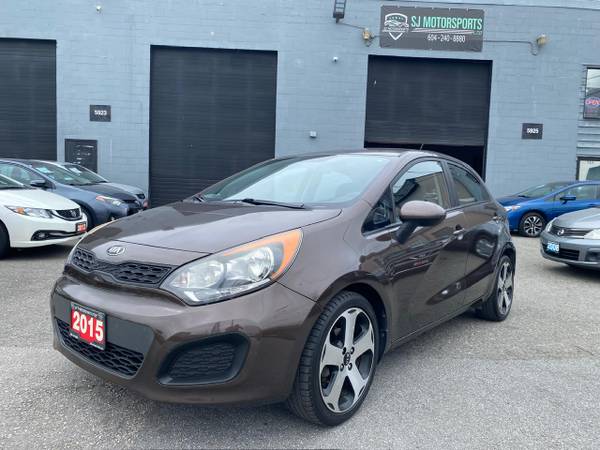 2015 Kia Rio EX Hatchback 79,000 km with 90-Day Warranty