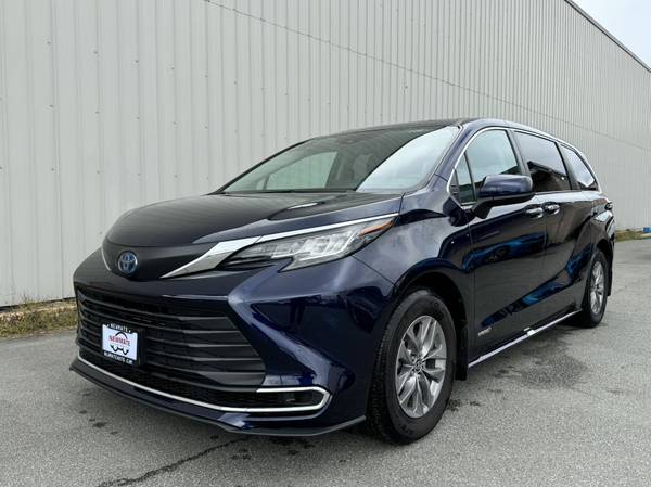 2021 Toyota Sienna XLE AWD for $0 Build Credit, Poor