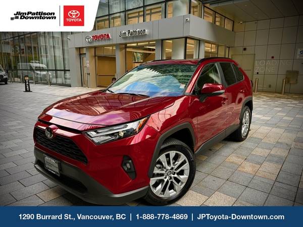 2023 Toyota RAV4 XLE Premium AWD One Owner, No Accidents