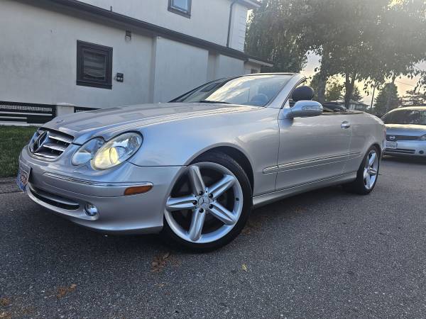 2004 Mercedes-Benz CLK 320 Mint Condition, Always Garaged, Summer Use