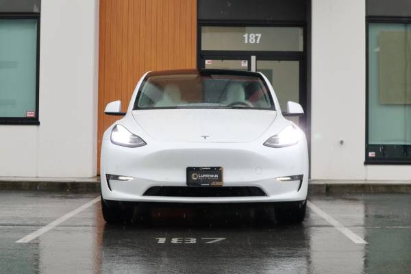 2023 Tesla Model Y Standard for $0 Build Credit, Poor