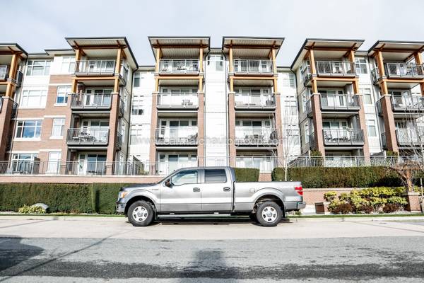 2014 Ford F-150 XLT SuperCrew 6-Seater 193,042 KM No Accidents