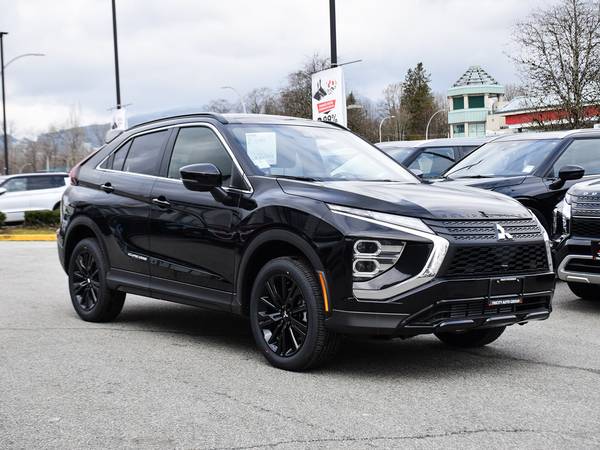 2024 Mitsubishi Eclipse Cross Noir for $0 Build Credit, Poor