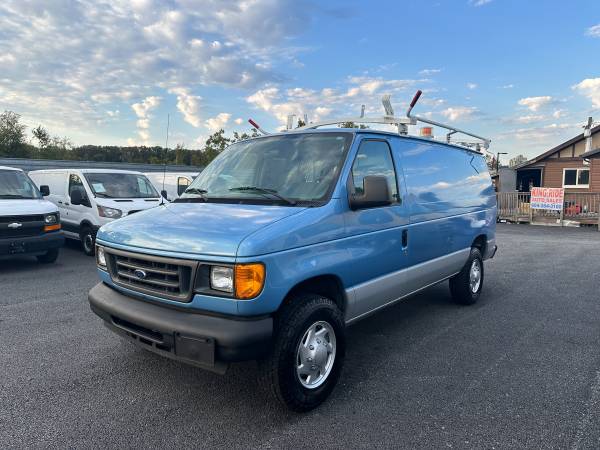 2006 Ford E250 Cargo Van Trim - Very LOW KMS!!