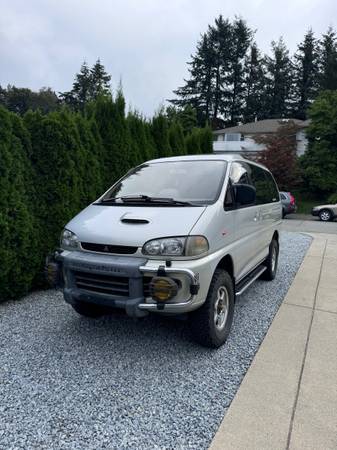 1996 Mitsubishi Delica L400 Space Gear for $0 Build Credit,