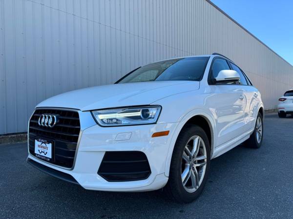 2016 Audi Q3 2.0T Technik for $0 Build Credit, Poor