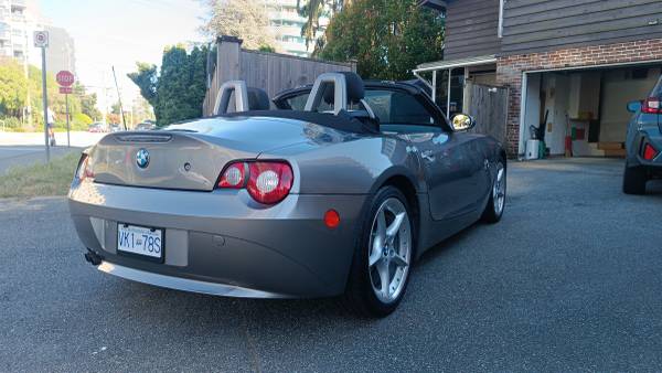 2005 BMW Z4 2.5 Trim for $0 Build Credit, Poor