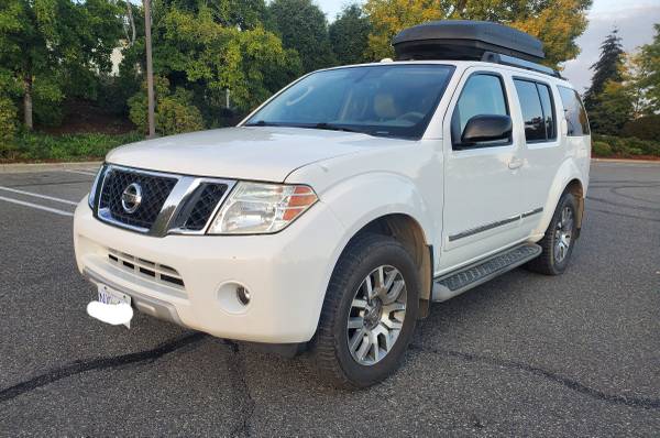 2010 Nissan Pathfinder LE for $0 Build Credit, Poor Credit,