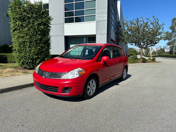 2009 Nissan Versa S Hatchback Automatic A/C 190,000 KM for