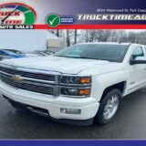 2014 Chevrolet Silverado 1500 High Country 4WD Crew Cab Standard