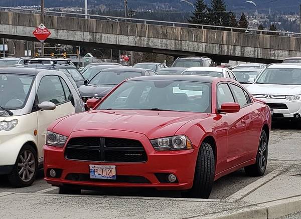 2014 Dodge Charger Red Trim for $0 Build Credit, Poor