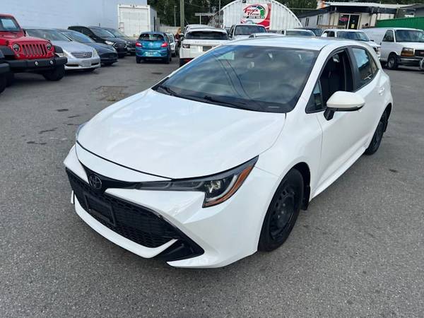 2021 Toyota Corolla Hatchback SE for $0 Build Credit, Poor