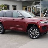 2023 Jeep Grand Cherokee Overland for $0 Build Credit, Poor