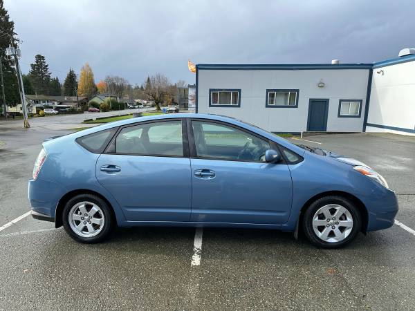 2005 Toyota Prius Trim – Upgraded & Well-Maintained – NEW