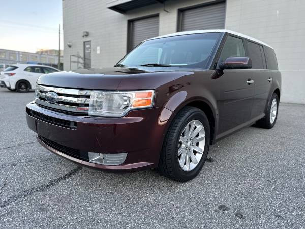 2009 Ford Flex SEL - No Accidents, Local BC for