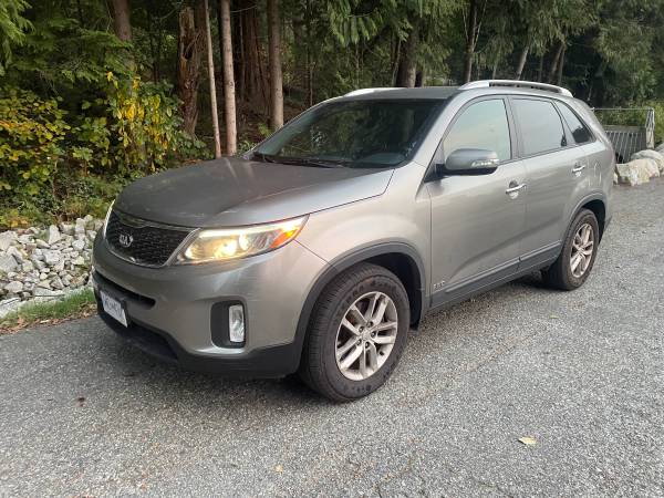 2014 KIA Sorento AWD - Low KM, Clean Title for