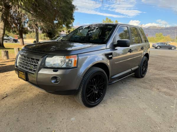 2015 Land Rover LR2 SE (Custom) for $0 Build Credit,