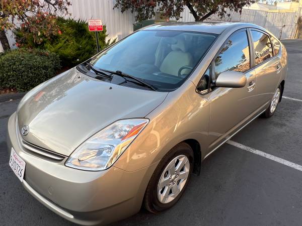 2005 Toyota Prius Base for $0 Build Credit, Poor Credit,