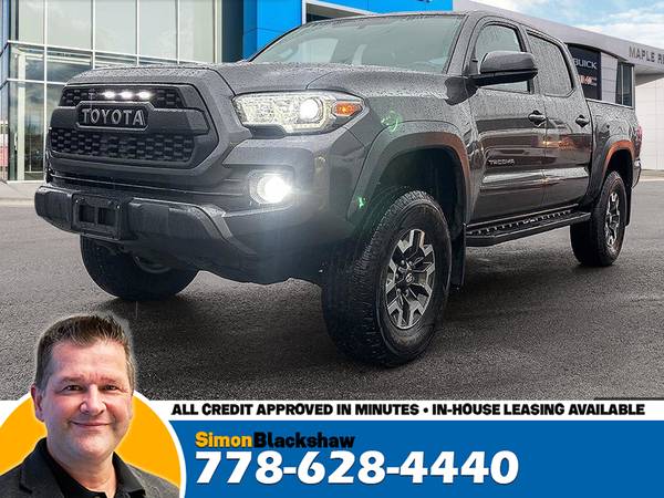 2017 Toyota Tacoma SR5 V6 3.5L Short Box Double Cab