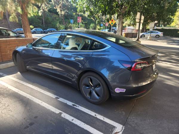 2018 Tesla Model 3 for $0 Build Credit, Poor Credit,