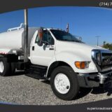 2015 Ford F-750 Super Duty 2,000 Gal Water Truck for