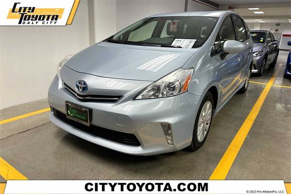 2012 Toyota Prius V Two for $0 Build Credit, Poor