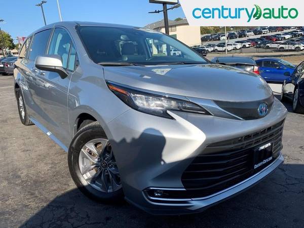 2022 Toyota Sienna XLE for $0 Build Credit, Poor Credit,