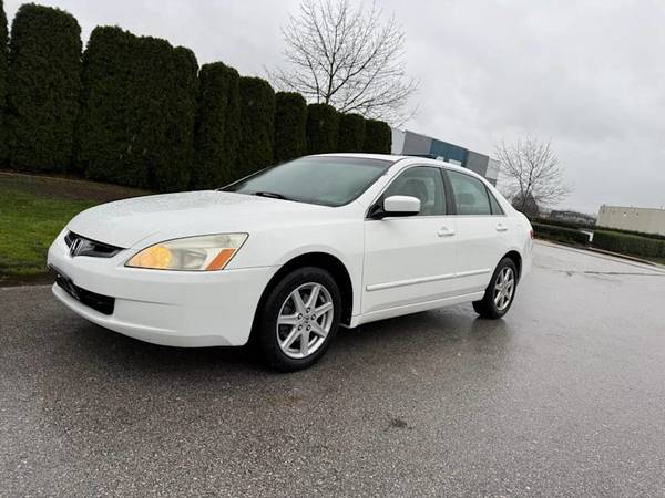 2004 Honda Accord EX Automatic with A/C, Moonroof, and Alloy