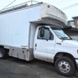 1995 Ford E-350 1-Ton Cube Van with Power Tailgate and