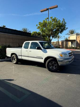 2000 Toyota Tundra - Well-Maintained for $0 Build Credit, Poor