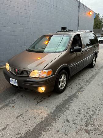 2004 Pontiac Montana EXT - 239,000 KM, New Brakes for