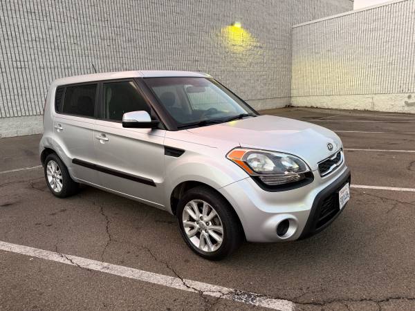 2012 Kia Soul + - Smogged, Manual Transmission, Runs Perfect