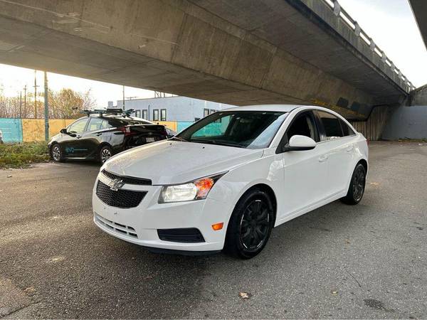 2014 Chevrolet Cruze FWD for Sale in Vancouver, BC for