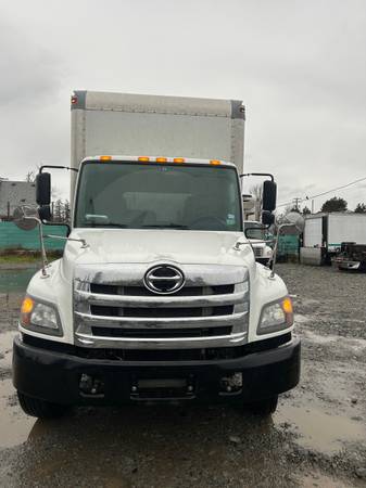 2019 HINO 268 Dry Van 28' for $0 Build Credit,