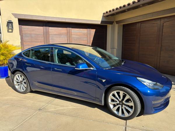 2019 Tesla Model 3 Long Range for $0 Build Credit,