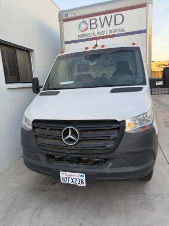 2021 Mercedes Benz Sprinter 3500 Box Truck for $0 Build