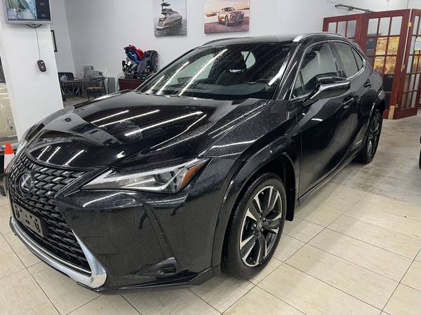 2022 Lexus UX 250h AWD 40,850 km for $0 Build