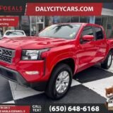 2022 Nissan Frontier Crew Cab SV 4D 5 ft for