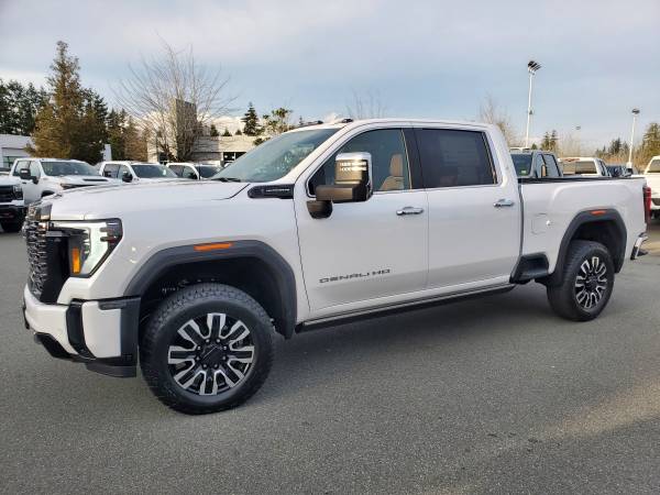 2025 GMC Sierra 3500 Denali Ultimate 5th Wheel Tech Package