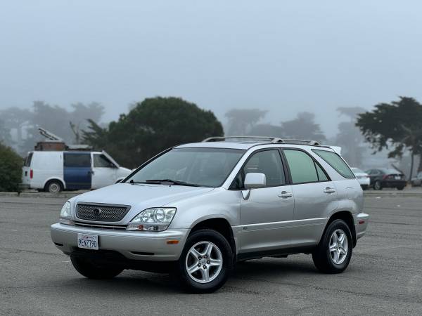 2001 Lexus RX300 Silversport AWD for $0 Build Credit, Poor