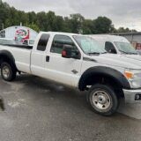 2015 Ford F-350 XLT 4WD SuperCab 8 Ft Box for