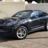 2022 Porsche Macan AWD - Superb, Clean Carfax, Low Miles,