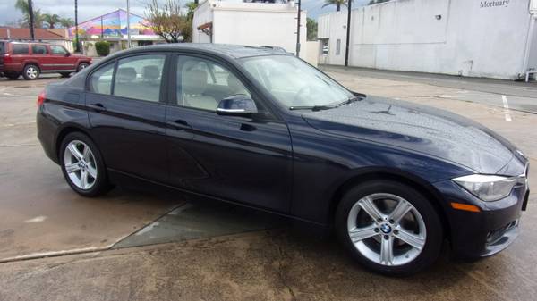 2013 BMW 328i Loaded, Leather, 2 Smart Keys, 96K Miles