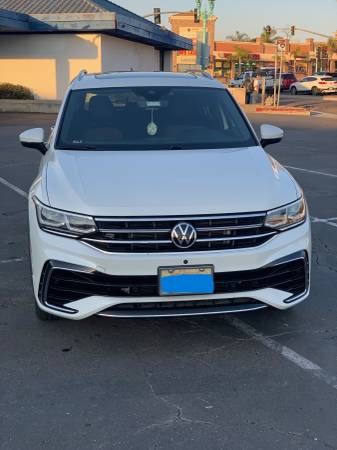 2022 VW Tiguan SEL R-Line 4MOTION for $0 Build Credit,