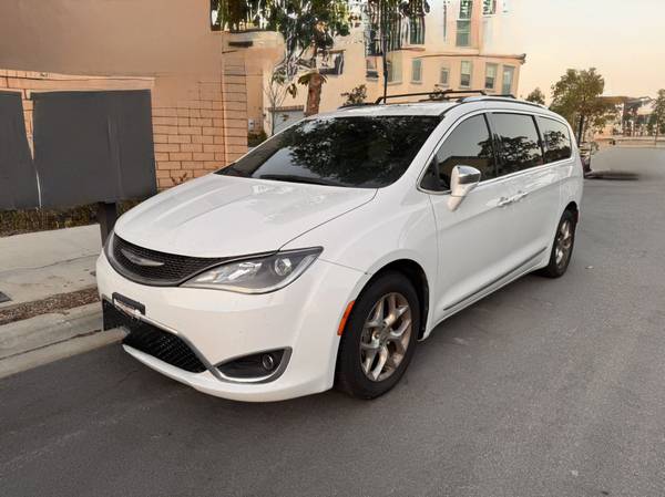 2019 Chrysler Pacifica Limited for $0 Build Credit, Poor Credit,