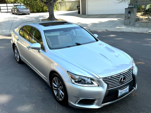 2013 Lexus LS 460 Trim for $0 Build Credit, Poor