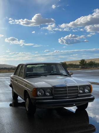 1985 Mercedes 240D Diesel W123 Auto for $0 Build Credit,