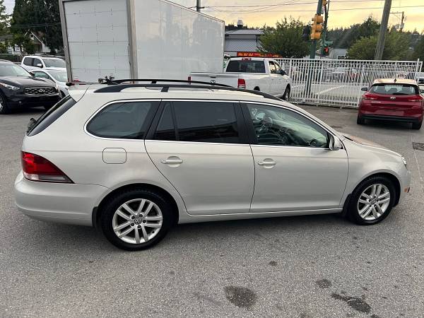 2011 Volkswagen Golf Wagon TDI DSG Highline for $0 Build