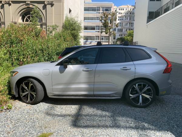 2022 Volvo XC60 Recharge Plug-in Hybrid for $0 Build Credit,