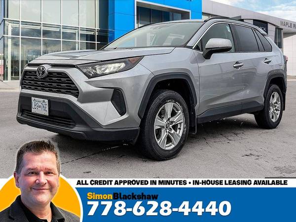 2019 Toyota RAV4 LE 2.5L - No Accidents, Back Up